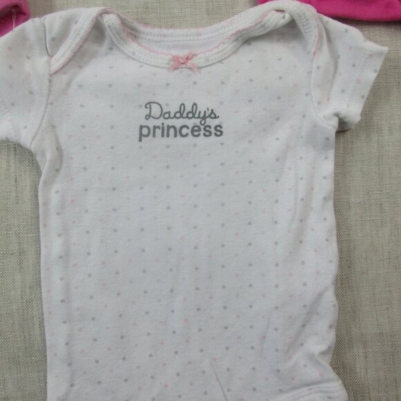 Lot of 3 Carter's Onesies Bodysuits Baby Girls 3M Pink White Daddy’s Princess - Picture 4 of 6